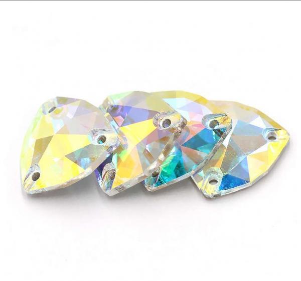Round Extremely Shiny On Stones , 14 Facets On Glass Rhinestones