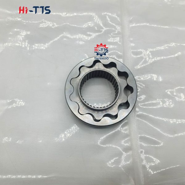 D1105 Engine Oil Pump 1J050-35070 16241-35070 Part No Cast Iron/Alloy for Excavator Bulldozer Forklift Truck Auto
