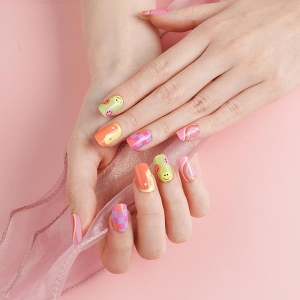 New design Fashionable Glitter Nail Art Salon Nail Polish Stickers Nail Art Set 16-20 pieces