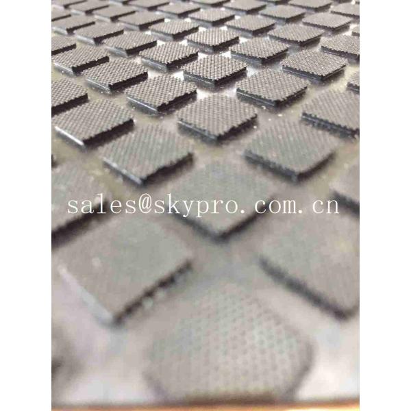 Buy Professional Industrial Rubber Tralier Matting / Small Square Cow Mat at wholesale prices
