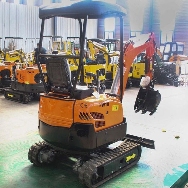 Buy SGS Environmental Protection 1T Mini Excavator Crawler 1.0T EPA Mini Excavator at wholesale prices