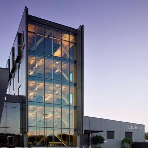 Professional Prefabricated Steel Building Construction Skillful