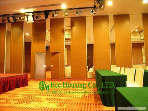 Melamine Finished Movable Partition Wall For Meeting Room, With Casement Door