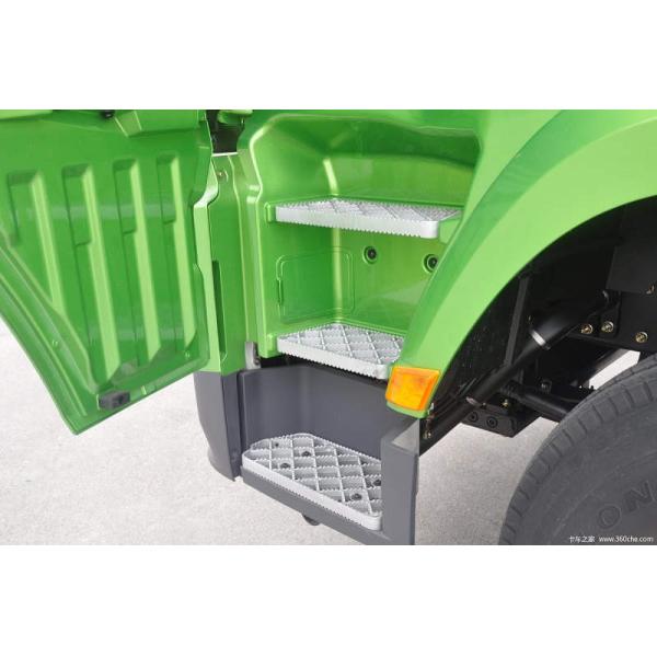 SHACMAN 6*4 8*4 Tractor Head Trucks 380HP Diesel Engine Euro2