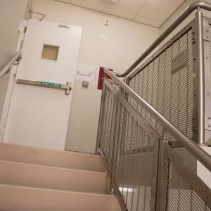 Professional Bending Processing Woven Steel Panels With Hemmed Edge Treatment