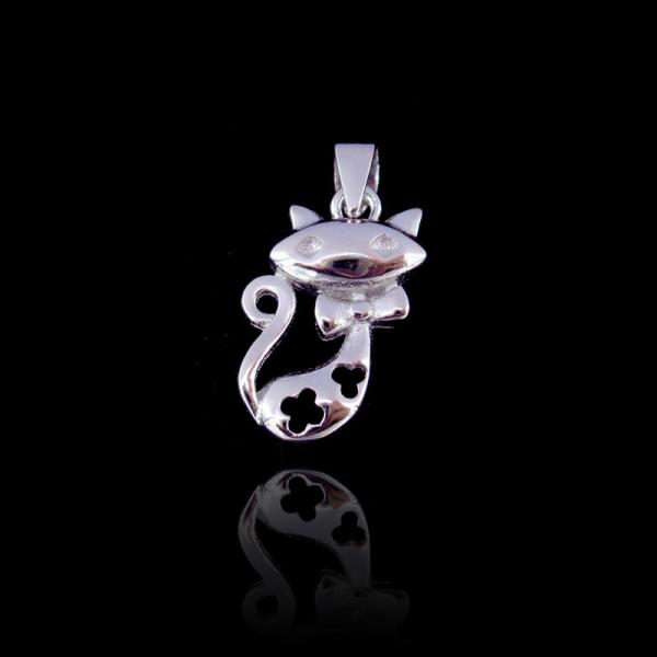 Buy Kids Cat Shape Plain Silver Pendant Alice In Wonderland Cheshire Design at wholesale prices