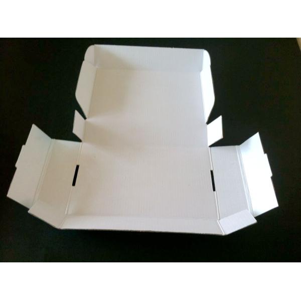 24 x 13.5 x 4.5cm Corrugated Shipping Boxes With Enviromental Material