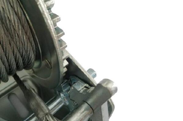 Marine Power Coating Manual Hand Winch With Cable 1600LB / 727kg Capacity