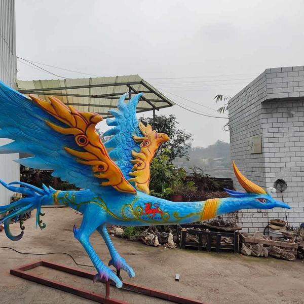 Life Size Animatronics Electronic Handcrafted Chinese Mythical Creatures Luan Niao