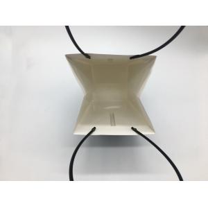 Waterproof Flower Packaging Carry Kraft Paper Bag With Plastic Handle