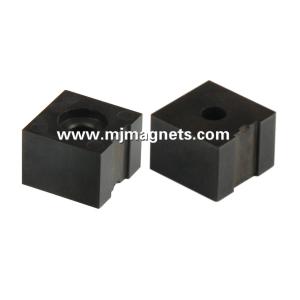 China plastic Injection bonded permanent magnet on sale