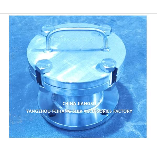 International shore connection - oil sewage shore connection -73/78 anti-pollution convention - prevention of domestic s