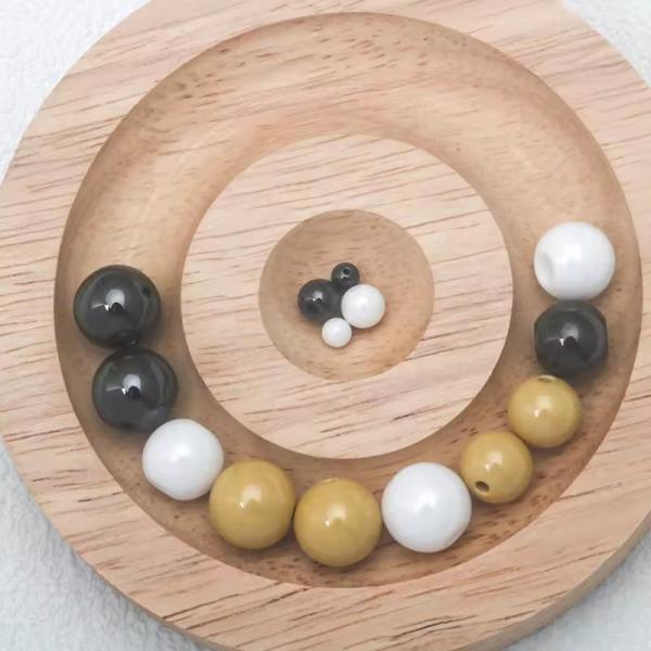 Buy Customized Wholesale Wooden Holder for Jewelry Bracelet Beautiful Display at wholesale prices