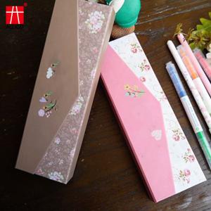 Small Custom Size Clamshell Rigid Paper Cardboard Gift Boxes With Magnetic