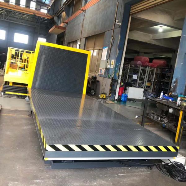 Buy Warehouse Hydraulic Dock Lift With Super Length Electric Lip 1550mm at wholesale prices