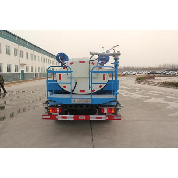 Water Tanker Truck Total Weight (Kg) 6495 Effective Volume Of Tank 2.78m³,4x2