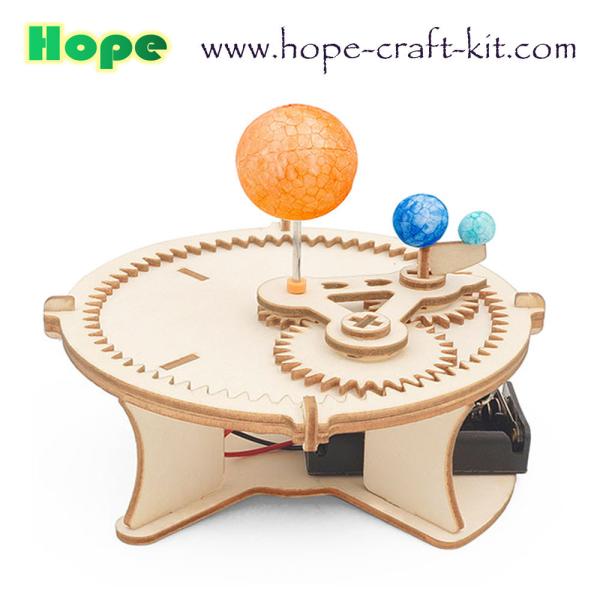 Science Earth Moon and Sun Solar Moving Orbit Experiment Wooden Color Model Toys