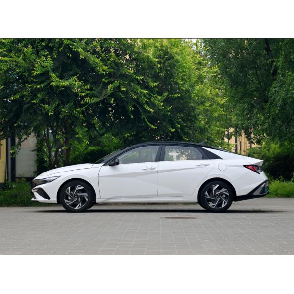 Hyundai Elantra Auto 2022 2023 2024 1.5L CVT LUX FWD Hybrid Vehicle Fuel Elantra Car