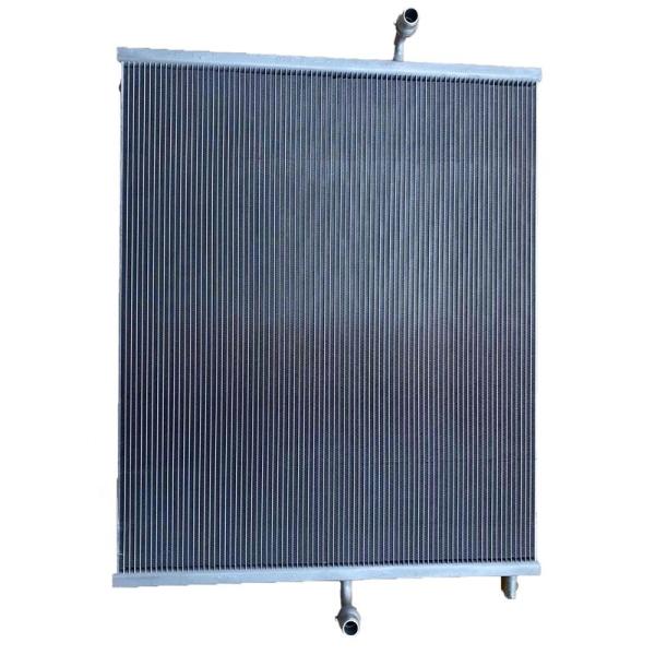 New Aluminium Radiator Auto Spare Parts OEM 1675000300 For Mercedes 2020