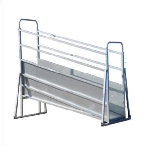Galvanized Adjustable Wire Cattle Panels , Durable Cattle Loading Ramp