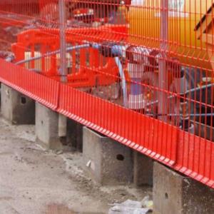 Quality Free-Standing Edge Protection Barrier With Self-Supporting Base for sale