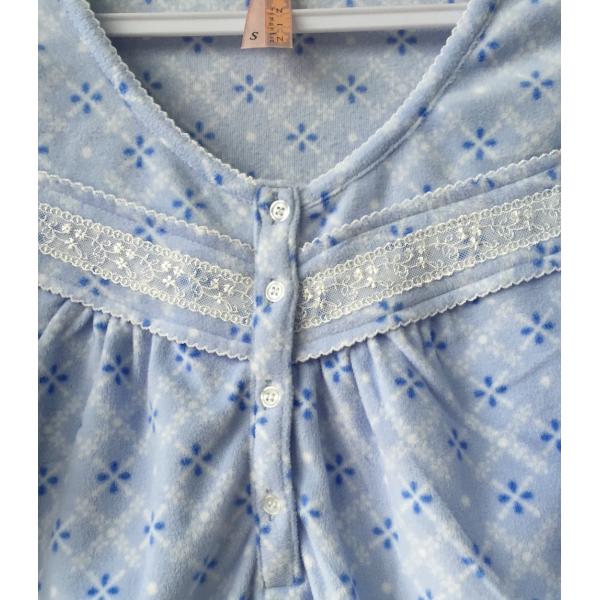 Super Comfortable V-neck Women's Winter Pajamas with Long Sleeve in Full Print Fleece