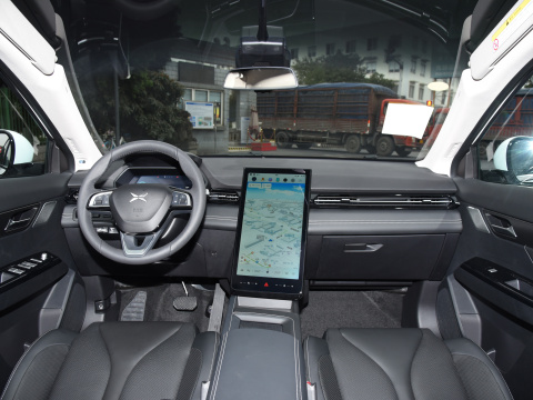 Electric Car High Speed Electric Vehicles Xpeng G3 Max Speed 160 Km/h Maximum Torque 300 Nm