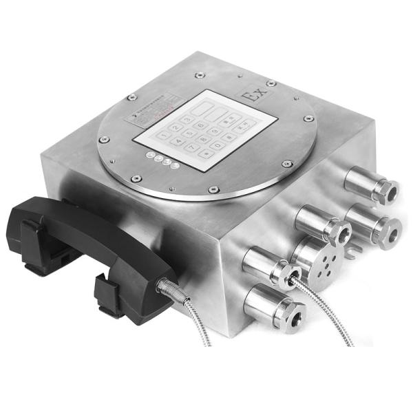 Built-in 30W Amplifier Industrial VoIP Phone with Protective Front Cover and