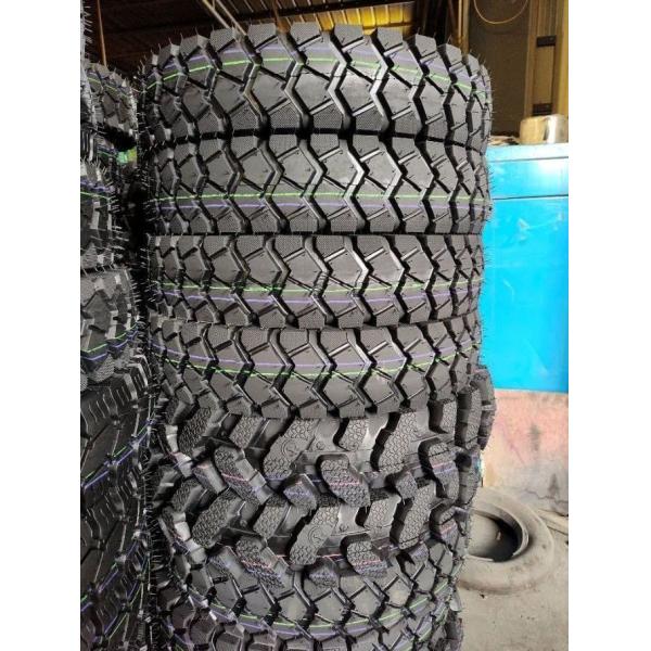 Customized Motorcycle Tires 5.00-12 4.10-18 4.60-18 4.60-17 120/80-18 Hc58 for Market