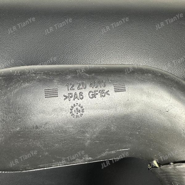 Intercooler Inlet Manifold Pipe With Clamps For Range Rover 2.2 LR066429 LR002589