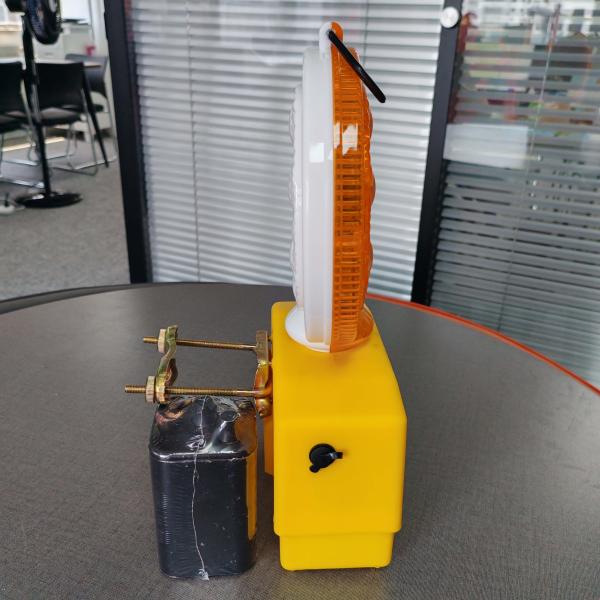 High Visibility Flashing Solar Battery Powered Traffic Cone Led Barricade Light For Road