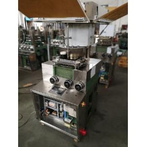 Economic 25mm Irregular Single Outlet Rotary Camphor Pressing Machine