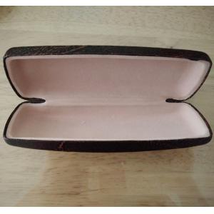 Fashionable men's delicate metal cases