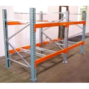 Quality Safe Teardrop Racking System Large Scale Galvanized / Powder Coating Finishing for sale