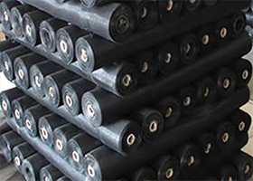 Black Plastic Coated Wire Mesh As Air Intakes Backup Layer Eco - Friendly