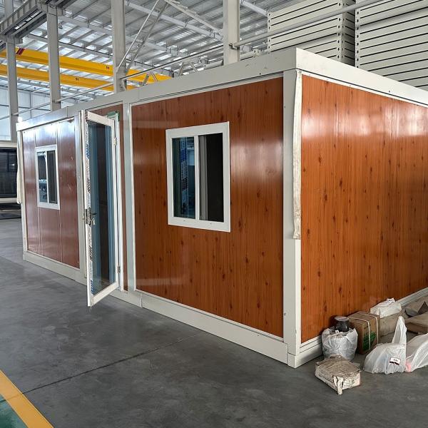 Electricity Local Standard Expandable Container House Affordable and Luxury