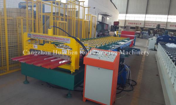 Buy Floor Panel Metal Roll Forming Machine / Roofing Sheet Making Machine 1050 Type at wholesale prices