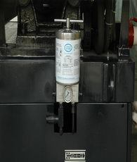 45KW Injection Molding Machine With Balanced Double Injection Cylinder Technology