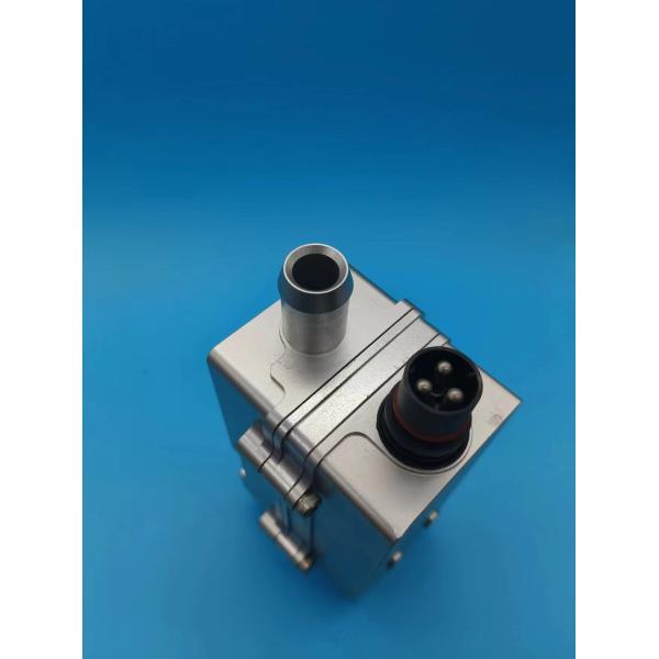 Aluminum Alloy Electric Engine Preheater Car / Truck Parking Heater 1500W