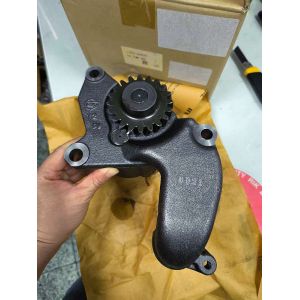 China Komatsu 6D140 oil pump 6218-51-2004 on sale