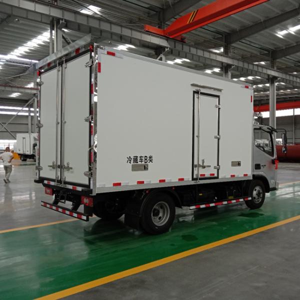 New Model Lightweighting 4x2 FOTON 4.2M Refrigerated Trucks Van Refrigerator Truck Wagon