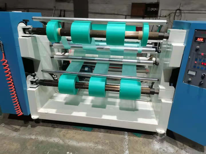 Automatically Fabric Rolls Slitting Machine