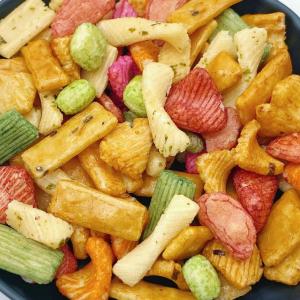 Crispy Puffed Rice Snacks For All Ages And Packed With Trend