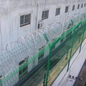 Customized Galvanized Stainless Steel Barbed Wire Roll Customized