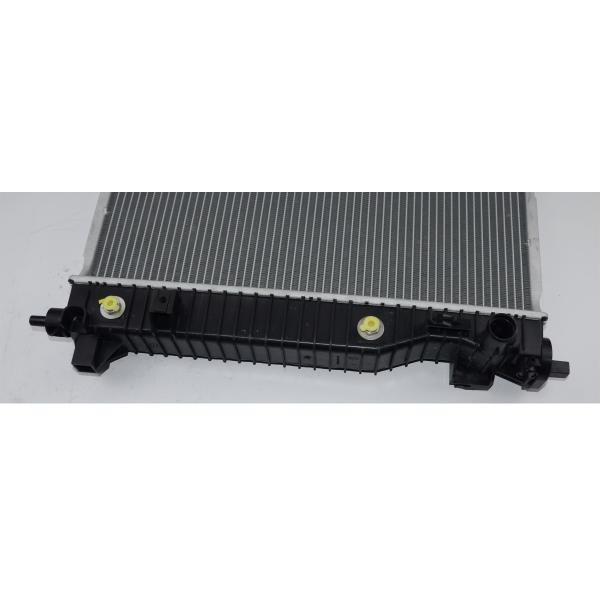 Customized Car Fitment Cadillac SRX 20926497 Aluminum Radiator with Plastic Water Tank