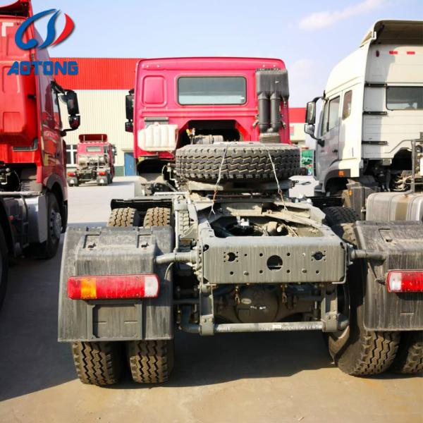 Logistics Transportation 6x4 Driving Type Dump Truck Tractor Truck Head with 371HP