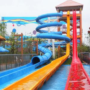 Water Playground Equipment Irritative Freefall Slide Fiberglass High Speed Water