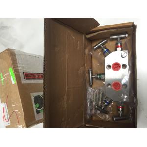 Durable Pressure Temperature Transmitter Rosemount 3 Valve Manifold 0305RC53B11