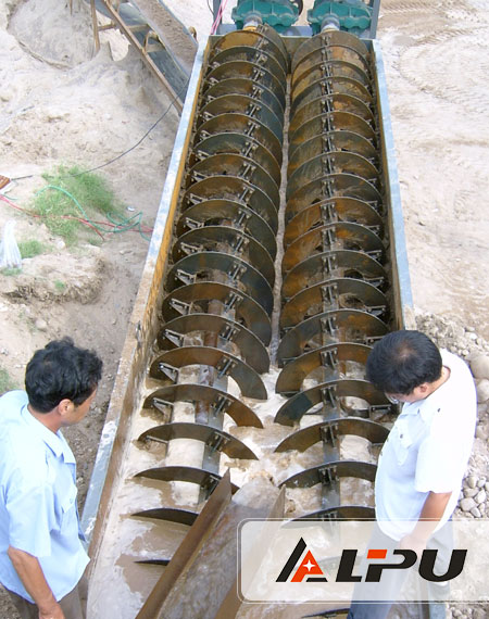 Mining Industry Spiral Sand Washing Machine With 110-150 TPH Capacity , 8500mm Length