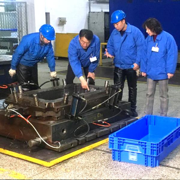 Plastic Injection Molding Mould for Steel Electronics Parts Production Line Injection Mould